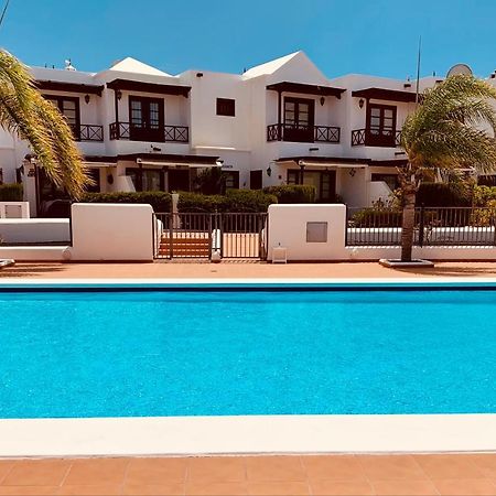 Lovely Casa Felicidad, swimming pool, Wifi x private garden Playa Blanca  Exterior foto