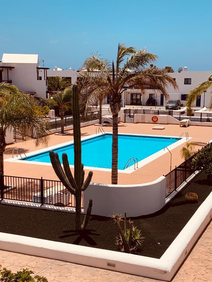Lovely Casa Felicidad, swimming pool, Wifi x private garden Playa Blanca  Exterior foto