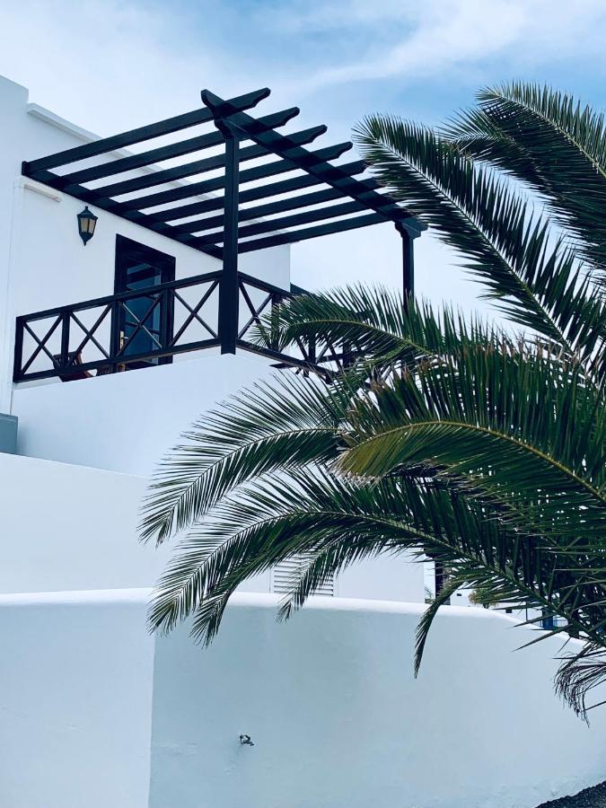 Lovely Casa Felicidad, swimming pool, Wifi x private garden Playa Blanca  Exterior foto